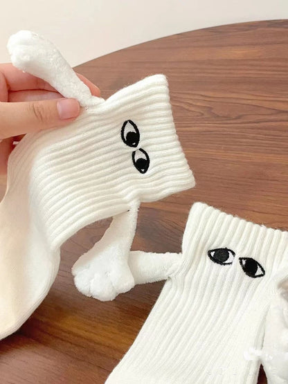 🧦Funny Hand In Hand Magnetic Socks for Couples, BFFs and Sole-mates