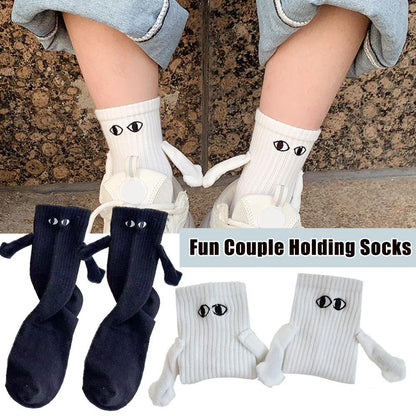 🧦Funny Hand In Hand Magnetic Socks for Couples, BFFs and Sole-mates